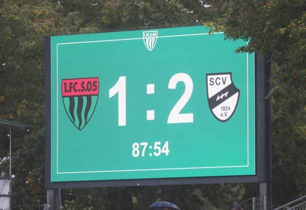 04.10.2025, Fußball, Herren, Saison 2025 2026, 3. Liga, 1. FC Schweinfurt 05 - SC Verl: Und schon wieder haben die Schweinfurter zuhause verloren