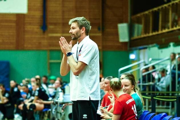 Handball I Frauen I Saison 2025 2026 I 3.Liga Nord I 4 Spieltag I SV Henstedt-Ulzburg - HSG Blomberg-Lippe II I 04.10.2025 Ruben Voßhans (HSG Blomberg-Lippe II) Copyright: xLobeca RalfxHomburgx
