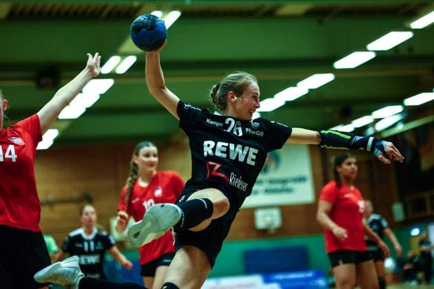 Handball I Frauen I Saison 2025 2026 I 3.Liga Nord I 4 Spieltag I SV Henstedt-Ulzburg - HSG Blomberg-Lippe II I 04.10.2025 Svenja Dornseiffer (26, SV Henstedt-Ulzburg) Copyright: xLobeca RalfxHomburgx