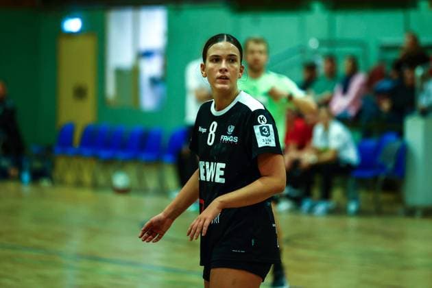 Handball I Frauen I Saison 2025 2026 I 3.Liga Nord I 4 Spieltag I SV Henstedt-Ulzburg - HSG Blomberg-Lippe II I 04.10.2025 Lena Lazovic (8, SV Henstedt-Ulzburg) Copyright: xLobeca RalfxHomburgx