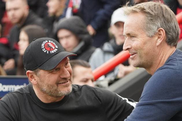 Fussball, 1 Bundesliga, Saison 2025 2026, Bayer 04 Leverkusen- 1.FC Union Berlin 04.10.2025, Bayarena Leverkusen steffen baumgart, union berlin, Kasper Hjulmand Trainer Bayer 04 Leverkusen , Aktion, Einzelbild