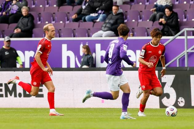 Fußball 3. Liga 10.Spieltag , Erzgebirge Aue - Rot-Weiss Essen am 05.10.2025 im Erzgebirgsstadion in Aue Kaito Mizuta ( Rot-Weiss Essen )