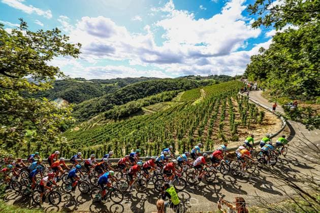 The pack of riders pictured in action during the Men Elite raod race, a 202,5 km from Privas to Guilherand-Granges, at the UEC road European cycling championships, Sunday 05 October 2025, France. The European cycling championships Drome-Ardeche takes place from 1 to 5 October, France. DAVIDxPINTENS  x136127663x