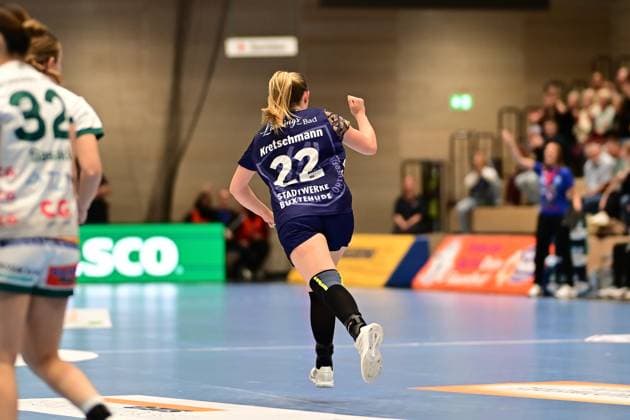 Handball I Frauen I Saison 2025-2026 I 1. HBF I 4. Spieltag I Buxtehuder SV - FRISCH AUF Göppingen I 05.10.2025 Jubel, Begeisterung, Enthusiasmus, Euphorie, Freude, Glücksgefühl, Heiterkeit bei: Levke Kretschmann (22, Buxtehuder Sportverein) Buxtehude Halle Nord Niedersachsen Deutschland Copyright: xLobeca FelixxSchlikisx