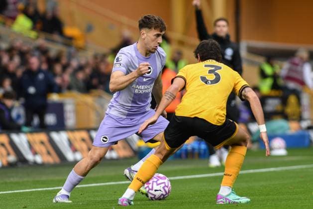 Wolverhampton Wanderers v Brighton & Hove Albion, English Premier League, Football, Molineux, Wolverhampton, UK - 5 October 2025 Brighton & Hove Albion s Brajan Gruda on the ball , UK NEWSPAPERS OUT Copyright: xRichardxBowcottx