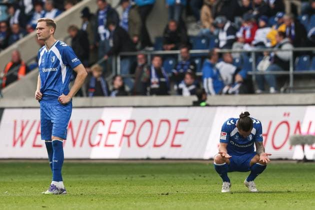 Baris Atik (1. FC Magdeburg,23) mit Maximilian Breunig (1. FC Magdeburg,9) - 2. Fußball Bundesliga Saison 2025-2026 1. FC Magdeburg vs. SV 07 Elversberg in der Avnet Arena in Magdeburg - Aktion,Fußball,Mann,Männer,Deutschland,05.10.2025