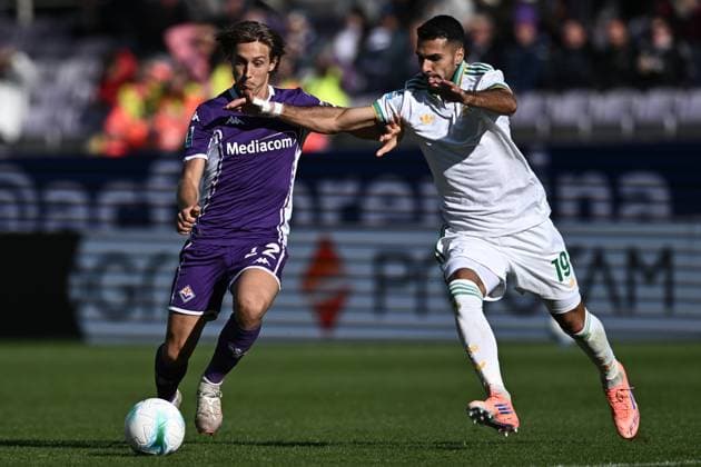 Mp Firenze 05 10 2025 - campionato di calcio serie A Fiorentina-Roma foto Matteo Papini Image nella foto: Jacopo Fazzini-Zeki Celic 