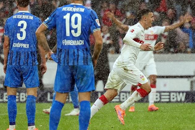 05.10.2025, xrekx, Fussball 1.Bundesliga, VfB Stuttgart - 1.FC Heidenheim v.l. Torjubel nach dem Tor zum celebrating the goal celebrate 1:0 durch Bilal El Khannouss (VfB Stuttgart) (DFL DFB REGULATIONS PROHIBIT ANY USE OF PHOTOGRAPHS as IMAGE SEQUENCES and or QUASI-VIDEO) Stuttgart