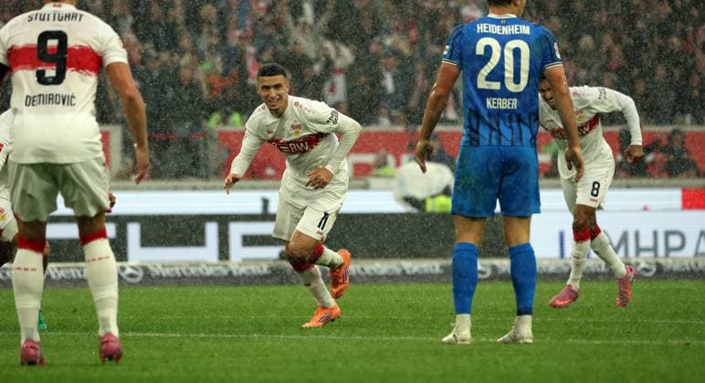 05.10.25 VfB Stuttgart - 1. FC Heidenheim Deutschland, Stuttgart, 05.10.2025, Fussball, Bundesliga, VfB Stuttgart - 1. FC Heidenheim: Bilal El Khannouss (VfB Stuttgart); Jubel Tor 1:0 El Khannouss.