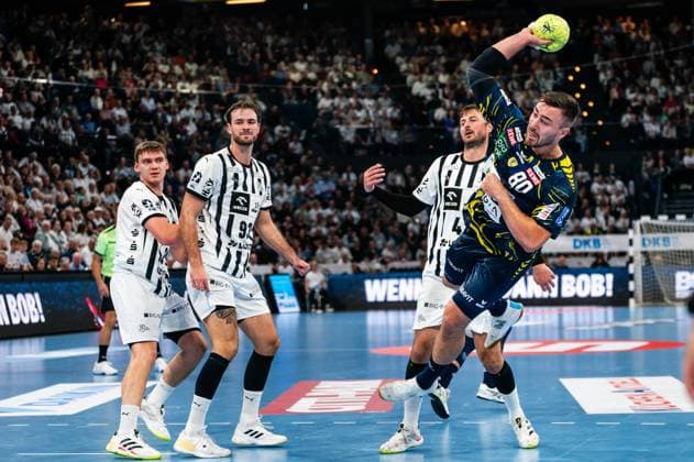 Jannik Kohlbacher (Rhein-Neckar Loewen, 80) Wurf Tor, GER, THW Kiel vs Rhein-Neckar Loewen, Handball, Bundesliga, Spieltag 7, Saison 2025 2026, 05.10.2025 GER, THW Kiel vs Rhein-Neckar Loewen, Handball, Bundesliga, Spieltag 7, Saison 2025 2026, 05.10.2025 Kiel Copyright: xEibner-Pressefoto MaxxVincenx EP_MVN