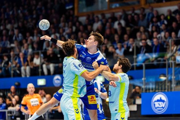 05.10.2025, GER, Handball, Maenner, Saison 25 26, Daikin 1.Bl, 7.Spieltag ThSV Eisenach - VfL Gummersbach Oskar Joelsson (ThSV Eisenach,3) 99817 Eisenach Werner-Assmann-Halle Am Sportp Thueringen Deutschland