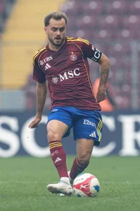 Timothe Cognat (8 Servette FC) in action (close up) during the Brack Super League match between Servette FC and FC Basel at Stade de Geneve in Geneva, Switzerland Copyright: xGiuseppexVelletrix xSPPx Sportspressphoto_SPR38527