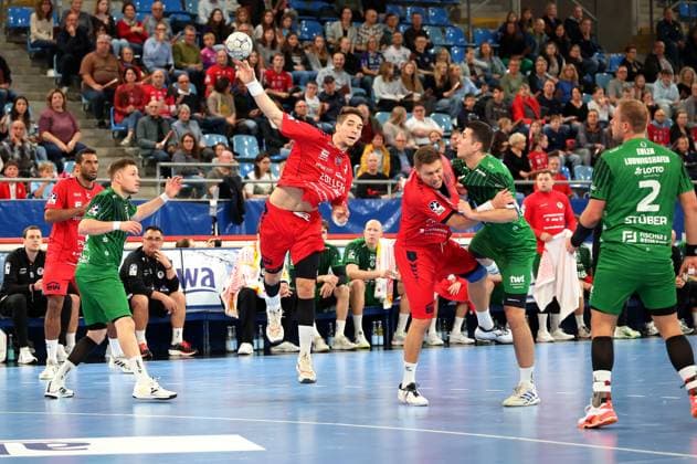 05.10.2025, Deutschland, Bietigheim, Handball 2. Bundesliga, SG BBM Bietigheim vs. Eulen Ludwigshafen, Nikola Vlahovic (BBM)