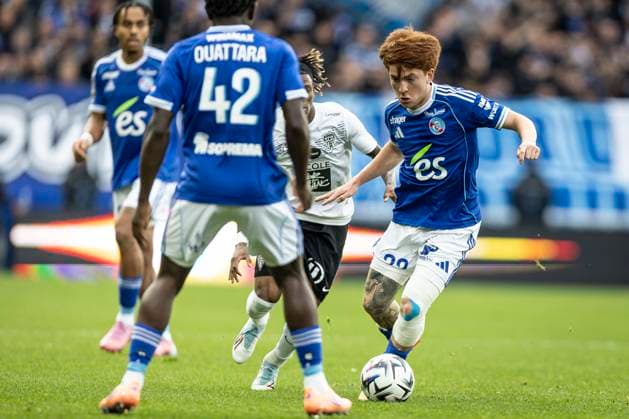 FOOTBALL: Ligue 1 Racing Strasbourg (RCS) vs Angers. 05 10 2025 Stade de la Meinau. Strasbourg - France Valentin Barco 32 (RCS)  Copyright: xelyxandroxcegarrax
