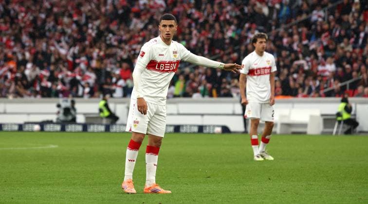 Stuttgart , Bundesliga Fußball VfB Stuttgart vs. 1.FC Heidenheim, Bilal El Khannouss (VfB) Gemäß den Vorgaben der DFL Deutschen Fußball Liga ist es untersagt, in dem Stadion und oder vom Spiel angefertigte Fotoaufnahmen in Form von Sequenzbildern und oder videoähnlichen Fotostrecken zu verwerten bzw. verwerten zu lassen.