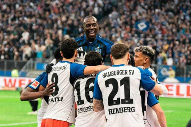 Deutschland, Fußball, 1. Bundesliga 2025 26, 6. Spieltag - HSV gegen 1. FSV Mainz - Volksparkstadion Hamburg: Torjubel HSV Spieler zum 2:0. Copyright: xJamesxZabelx