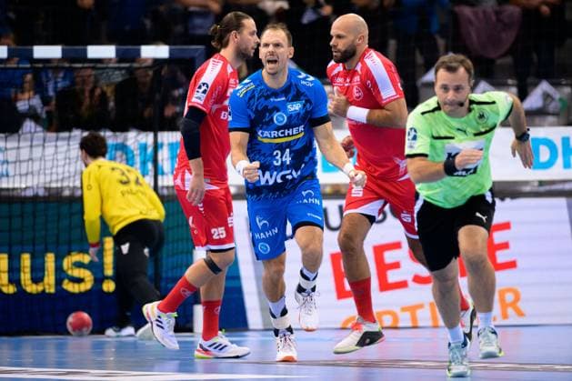 Stuttgart: HBL- 25 26 - TVB Stuttgart - MT Melsungen Kai Häfner Haefner (Stuttgart) Jubel Freude Emotion Stuttgart Porsche Arena Baden-Württemberg Deutschland