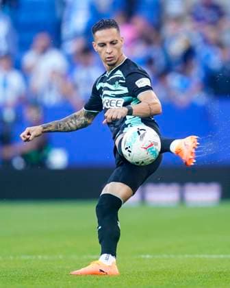 ESP: RCD Espanyol v CA Osasuna. La Liga EA Sports. Date 8 Antony of Real Betis during the La Liga EA Sports match between RCD Espanyol and Real Betis played at RCDE Stadium on October 5, 2025 in Barcelona, Spain. kpng Copyright: xSergioxRuizx xPRESSINx PS_2501005_ESP_BET_2526_005