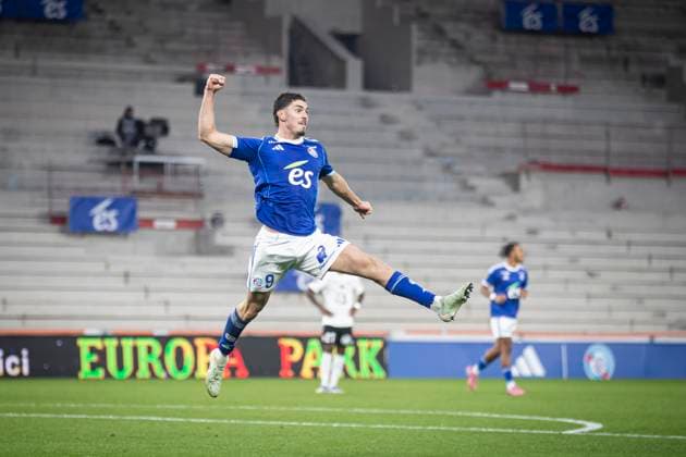 FOOTBALL: Ligue 1 Racing Strasbourg (RCS) vs Angers. 05 10 2025 Stade de la Meinau. Strasbourg - France Joie des joueurs de l equipe de Racing Strasbourg apres le but de Joaquin Panichelli 9 (RCS)  Copyright: xElyxandroxCEGARRAx