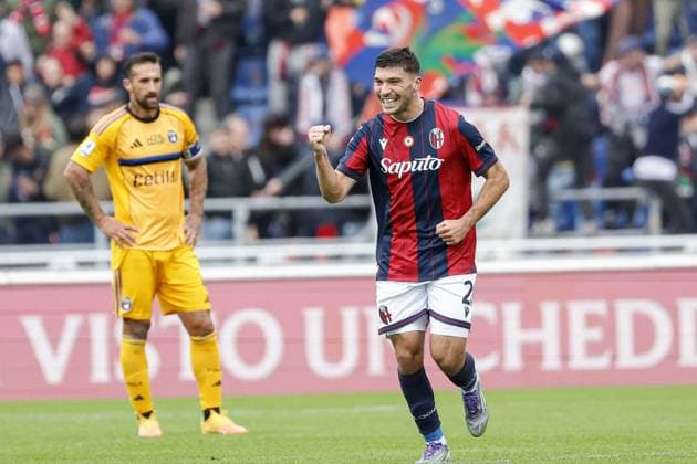 CALCIO - Serie A - Bologna FC vs Pisa SC Nicolo Cambiaghi of Bologna FC celebrates after scoring goal in the 42th minute for 1-0 during the match of 6th day of the Serie A Championship between Bologna FC and Pisa SC at the Renato Dall Ara Stadium on 5 October 2025 in Bologna, Italy. during Bologna FC vs Pisa SC, Italian soccer Serie A match in Bologna, Italy, October 05 2025 Bologna Italy  Copyright: xIPAxSport ABACAx
