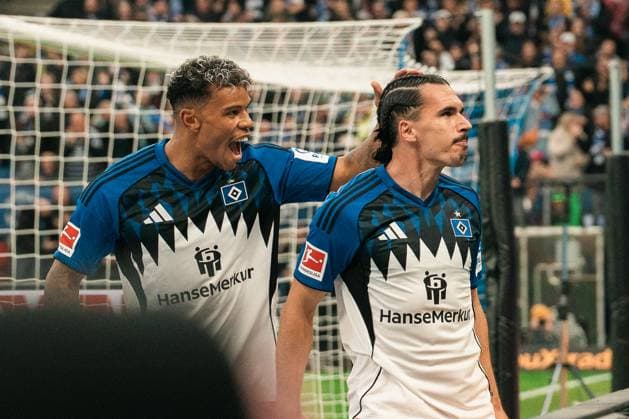 Deutschland, Fußball, 1. Bundesliga 2025 26, 6. Spieltag - HSV gegen 1. FSV Mainz - Volksparkstadion Hamburg: Rayan Philippe (HSV, 14) Torjubel zum 2:0 für den HSV. Copyright: xJamesxZabelx