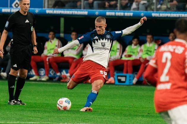 Deutschland, Fußball, 1. Bundesliga 2025 26, 6. Spieltag - HSV gegen 1. FSV Mainz - Volksparkstadion Hamburg: Miro Muheim (HSV, 28) Copyright: xJamesxZabelx