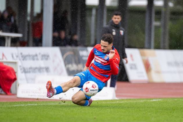 Fussball I Herren I Saison 2025-2026 I Regionalliga Nord I 13. Spieltag I SV Drochtersen-Assel - Hannover 96 II I 05.10.2025 Robin Kölle (44, SV Drochtersen Assel) Drochtersen Kehdinger Stadion Niedersachsen Deutschland Copyright: xLobeca JörgxStruwex