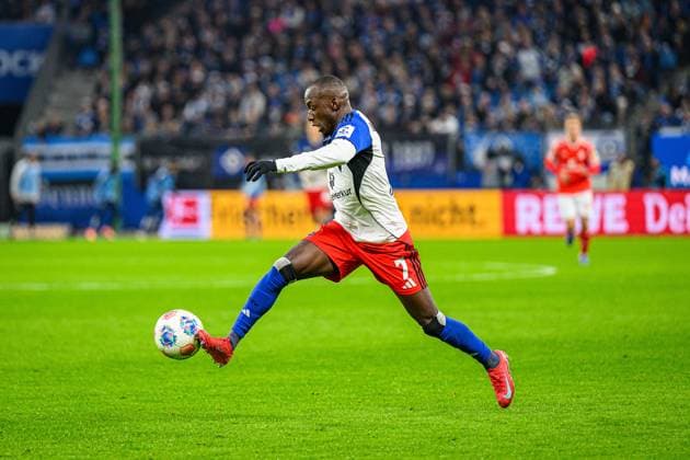 Fußball I Herren I Saison 2025-2026 I Bundesliga I 6. Spieltag I Hamburger SV - 1. FSV Mainz 05 I 05.10.2025 Jean-Luc DompÃ (7, Hamburger SV) Hamburg Volksparkstadion Hamburg Deutschland Copyright: xLobecax xHenningxRohlfsx