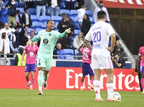 Footbal : Olympique Lyonnais V Toulouse - Ligue 1 - October 05, 2025 Emersonn of Toulouse celebrates scoring goal during the French ligue 1 football match between Olympique Lyonnais and Toulouse at the Groupama stadium in Decines-Charpieu Lyon, France on October 05, 2025  Copyright: xMourad_ALLILIx