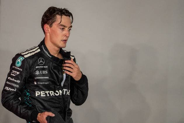 F1 Singapore Grand Prix 2025 George Russell (Gbr) of Mercedes-AMG Petronas F1 Team 63 exhausted after a daunting race on Sunday during Formula 1 Singapore Airlines Singapore Grand Prix 2025 at the Marina Bay Street Circuit on October 5, 2025 Photo by Antoine Lapeyre ABACAPRESS.COM Singapore Singapore  Copyright: xLapeyrexAntoine ABACAx