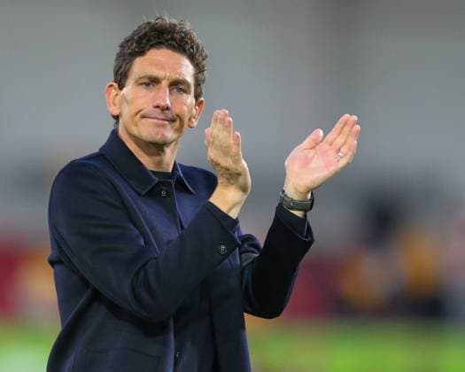 London, England, October 05 2025: Head coach of Brentford Keith Andrews at full time in the Premier League game between Brentford and Manchester City at Gtech Community Stadium in London, England. (Photo by Jay Patel Sports Press Photo SPP) Copyright: xJayxPatel SportsxPressxPhoto SPPx Sportspressphoto_SPR38684