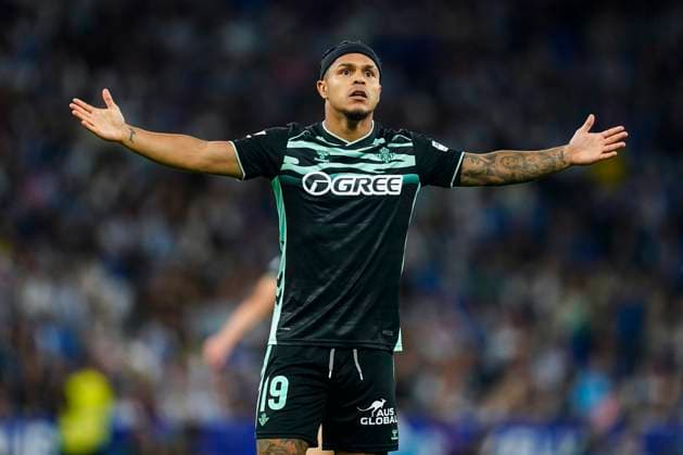ESP: RCD Espanyol v CA Osasuna. La Liga EA Sports. Date 8 Cucho Hernandez of Real Betis celebrates the 1-1 during the La Liga EA Sports match between RCD Espanyol and Real Betis played at RCDE Stadium on October 5, 2025 in Barcelona, Spain. kpng Copyright: xSergioxRuizx xPRESSINx PS_2501005_ESP_BET_2526_048
