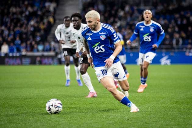 FOOTBALL: Ligue 1 Racing Strasbourg (RCS) vs Angers. 05 10 2025 Stade de la Meinau. Strasbourg - France Julio Encisco 19 (RCS)  Copyright: xElyxandroxCEGARRAx