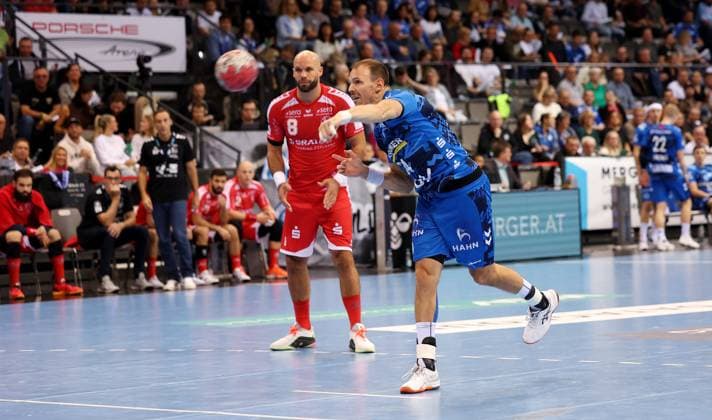 BAU 05.10.2025 Stuttgart Handball TVB Stuttgart vs. MT Melsungen, Kai Häfner (TVB, vorn)