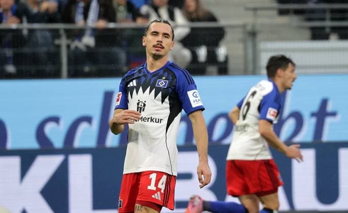 Rayan Philippe (HSV) Fussball, Herren, Saison 2025 2026,1.Liga, Volksparkstadion, Hamburger SV gegen 1.FSV Mainz 05, 4-0 DFL REGULATIONS PROHIBIT ANY USE OF PHOTOGRAPHS AS IMAGE SEQUENCES AND OR QUASI-VIDEO.