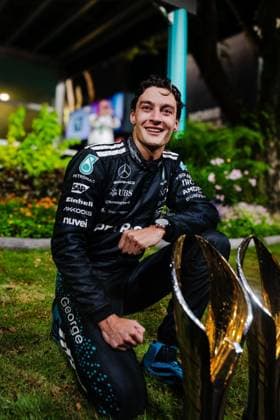 Formula 1 Singapore Grand Prix 2025 George Russell 63 (GBR) Mercedes F1 W16 Paddock Celebration during the Formula 1 Singapore Airlines Singapore Grand Prix 2025 at the Marina Bay Street Circuit, Singapore on 5 October 2025 Credit: Jun Da Tan Every Second Media Editorial use only. All images are copyright Every Second Media Limited. No images may be reproduced without prior permission. Copyright: xIMAGO EveryxSecondxMediax ESM-1610-0137 JunxDaxTanx xEveryxSecondxMediax