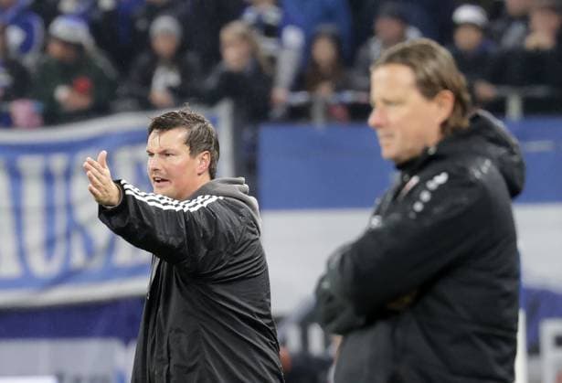 Trainer Merlin Polzin (HSV) Fussball, Herren, Saison 2025 2026,1.Liga, Volksparkstadion, Hamburger SV gegen 1.FSV Mainz 05, 4-0 DFL REGULATIONS PROHIBIT ANY USE OF PHOTOGRAPHS AS IMAGE SEQUENCES AND OR QUASI-VIDEO.