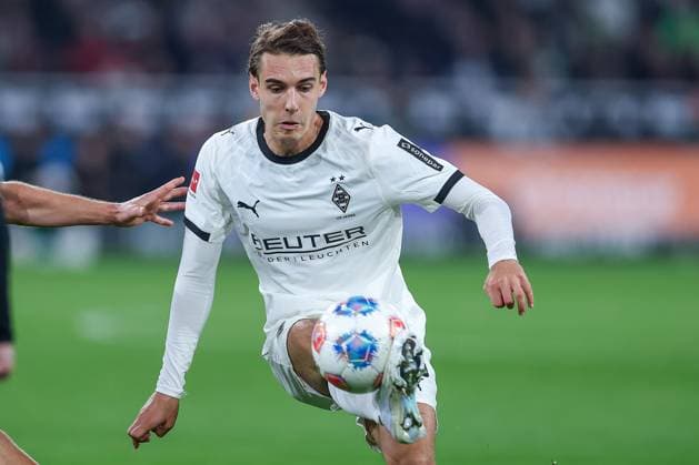 05.10.2025, Fußball, Borussia Mönchengladbach - SC Freiburg, 1. Fußball Bundesliga, Borussia-Park, Saison 2025 2026: Florian Neuhaus (Borussia Mönchengladbach 10) DFB regulations prohibit any use of photographs as image sequences and or quasi-video. Nordrhein-Westfalen Deutschland