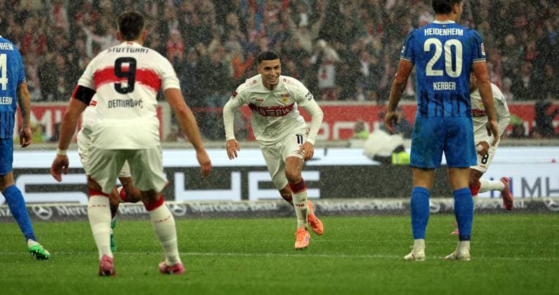 05.10.25 VfB Stuttgart - 1. FC Heidenheim Deutschland, Stuttgart, 05.10.2025, Fussball, Bundesliga, VfB Stuttgart - 1. FC Heidenheim: Bilal El Khannouss (VfB Stuttgart); Jubel Tor 1:0 El Khannouss.