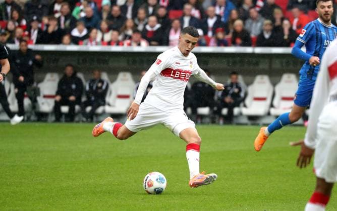 05.10.25 VfB Stuttgart - 1. FC Heidenheim Deutschland, Stuttgart, 05.10.2025, Fussball, Bundesliga, VfB Stuttgart - 1. FC Heidenheim: Bilal El Khannouss (VfB Stuttgart).