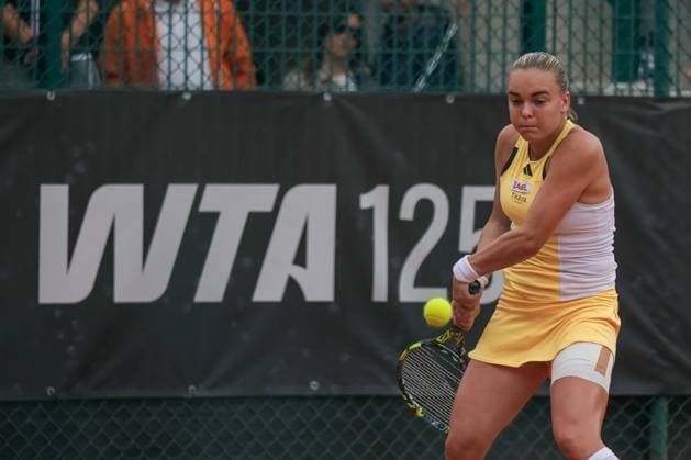 TENNIS - Internazionali di Tennis - WTA125 Women - Internazionali di Calabria WTA, Tennis Damen 125 Final Singular Lola Radivojevic (SBR) vs Sara Bejlek (CZE) during the Internazionali di Calabria 2025 WTA 125 tennis match at Chiappetta Village, Rende (Cosenza), Italy. Rende (CS) Italy  Copyright: xIPAxSport ABACAx