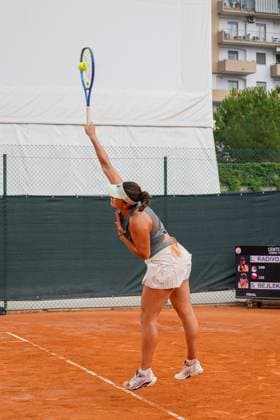 TENNIS - Internazionali di Tennis - WTA125 Women - Internazionali di Calabria WTA, Tennis Damen 125 Final Singular Lola Radivojevic (SBR) during the Internazionali di Calabria 2025 WTA 125 tennis match at Chiappetta Village, Rende (Cosenza), Italy. Rende (CS) Italy  Copyright: xIPAxSport ABACAx