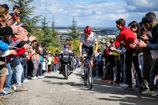 Lennard KÄMNA: UEC Road cycling, Rad, Radsport, Strasse European Championships - Ardeche 2025 Lennard KÄMNA ( GER ) Germany Querformat - quer - horizontal - Landscape - Event Veranstaltung: UEC Road Cycling European Championships 2025 Ardeche - Category Kategorie: Cycling - Road Cycling European Championships - Road Race Elite Men - Location Ort: Europe France - Valence - Discipline: Road Race ( RR ) - Distance: 202,5 km - Date Datum: 05.10.2025 Sunday Day 5 -
