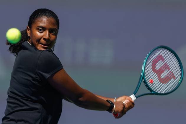 WUHAN, CHINA - OCTOBER 06: Hailey Baptiste of the United States returns a shot in the Women s Singles Round of 64 match against Ashlyn Krueger of the United States on day 3 of 2025 Wuhan Open at Optics Valley International Tennis Center on October 6, 2025 in Wuhan, Hubei Province of China.  Copyright: xVCGx 111595385763