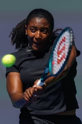 WUHAN, CHINA - OCTOBER 06: Hailey Baptiste of the United States returns a shot in the Women s Singles Round of 64 match against Ashlyn Krueger of the United States on day 3 of 2025 Wuhan Open at Optics Valley International Tennis Center on October 6, 2025 in Wuhan, Hubei Province of China.  Copyright: xVCGx 111595385764