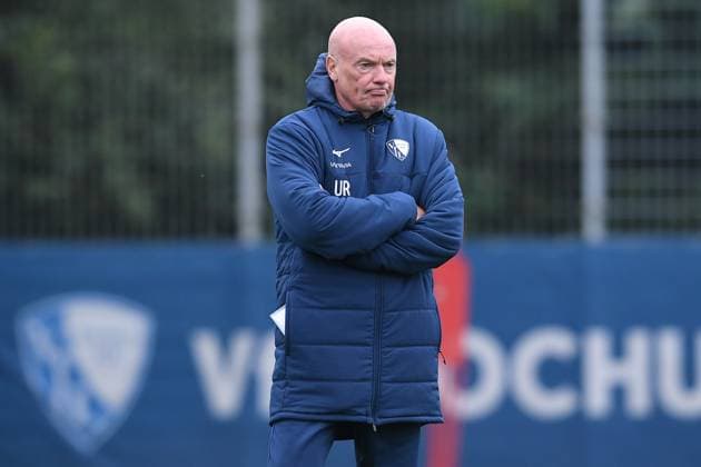 Fußball 1. Bundesliga Training VfL Bochum am 06.10.2025 auf dem Trainingsgelände am Vonovia Ruhrstadion in Bochum Uwe Rösler ( Trainer Cheftrainer Bochum )