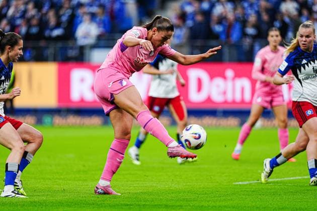 Torschuss Torchance Melissa Koessler (TSG 1899 Hoffenheim, 25) GER, Hamburger SV vs. TSG 1899 Hoffenheim, Frauen, Fussball, 1. Bundesliga, Spieltag 5, Saison 2025 2026, 06.10.2025 GER, Hamburger SV vs. TSG 1899 Hoffenheim, Frauen, Fussball, 1. Bundesliga, Spieltag 5, Saison 2025 2026, 06.10.2025 Hamburg Copyright: xEibner-Pressefoto MarcelxvonxFehrnx EP_MFN