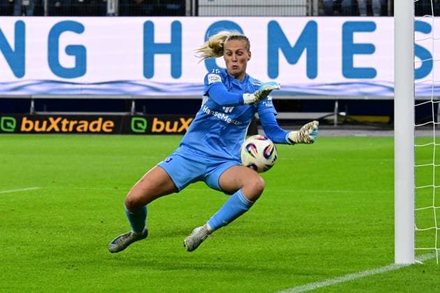 Fussball I Frauen I 1. Bundesliga l Hamburger SV Frauen - TSG Hoffenheim Frauen I 05. Spieltag I Saison 2025-2026 I 06.10.2025 I Schuldt Inga (HSV Frauen) , Sportplatz : Volksparkstadion, Stellingen Hamburg Deutschland