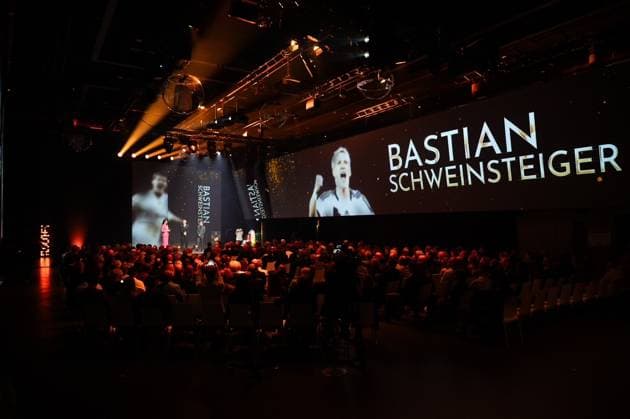 Dortmund am 6.Oktober 2025 HALL OF FAME-Preisverleihung 2025 im Deutschen Fußballmuseum v.,l., Bastian Schweinsteiger Copyright: JoaquimxFerreira