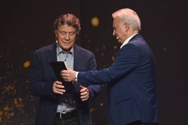 Preistraeger Otto REHHAGEL und Laudator Benno MOEHLMANN, Möhlmann HALL OF FAME-Preisverleihung 2025 am 06.10.2025 im Deutschen Fussball-Museum in Dortmund Deutschland. Â